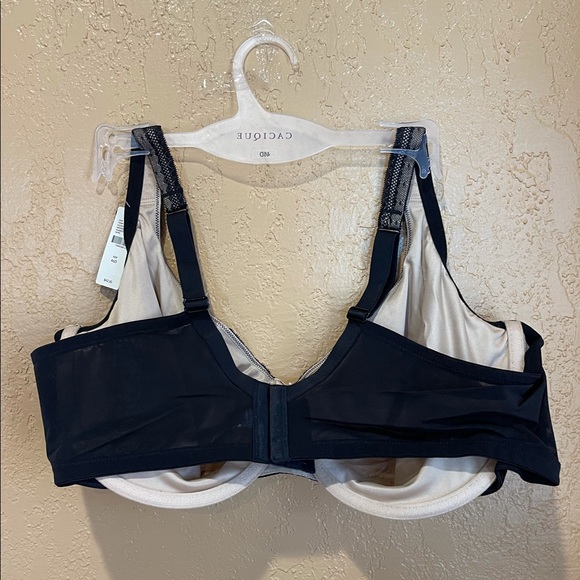 Modern Lace Balconette Bra - Picture 2 of 3